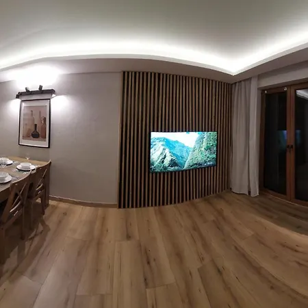Z Prywatna Sauna, 300 M Do Szrenica Arena 斯克拉斯卡波伦巴